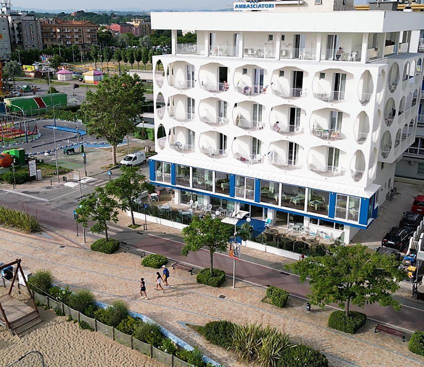 Ambasciatori Hotel - Beach Front -Breakfast Xxl & Brunch Until 12 30Pm Мисано Адриатико Екстериор снимка