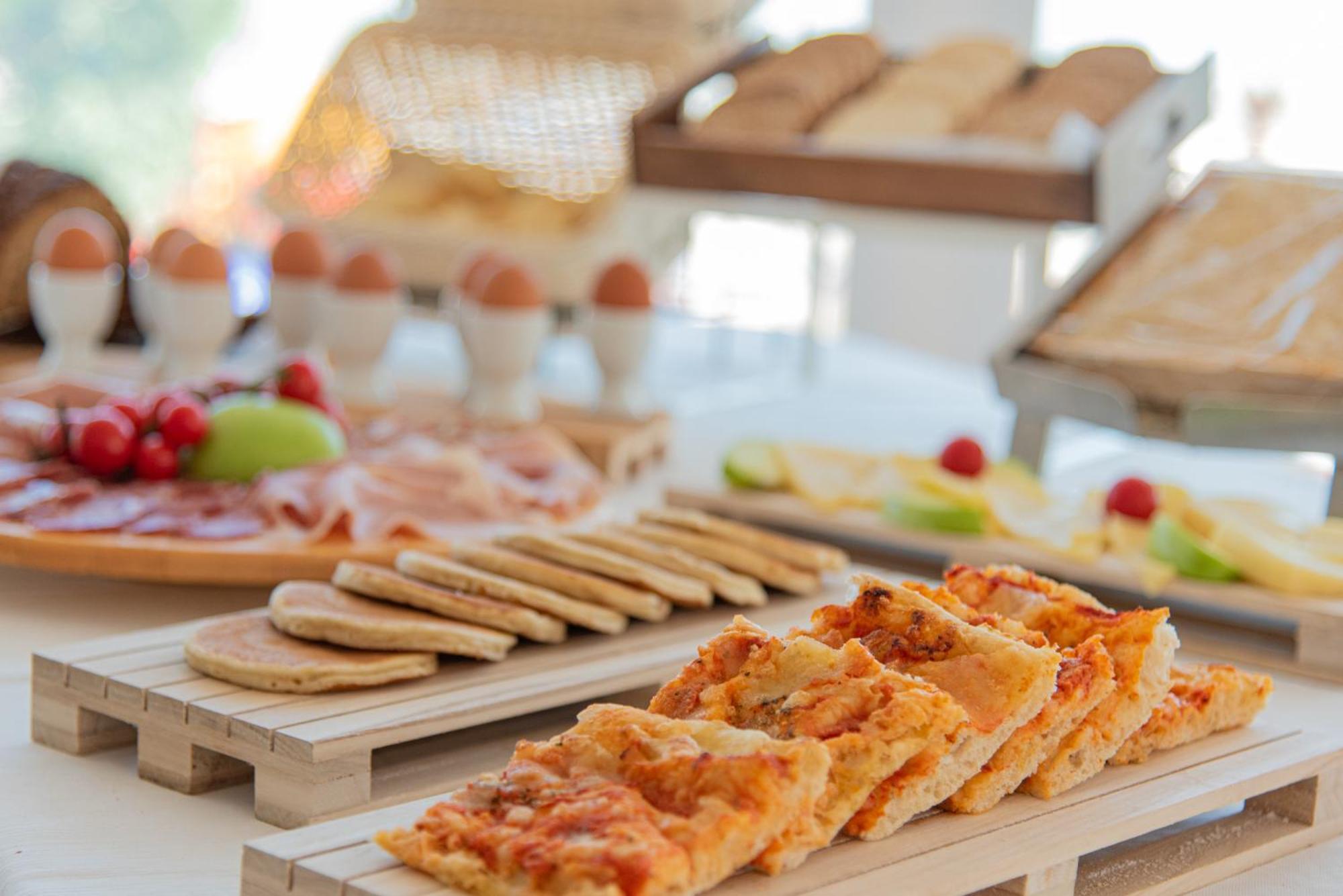 Ambasciatori Hotel - Beach Front -Breakfast Xxl & Brunch Until 12 30Pm Мисано Адриатико Екстериор снимка