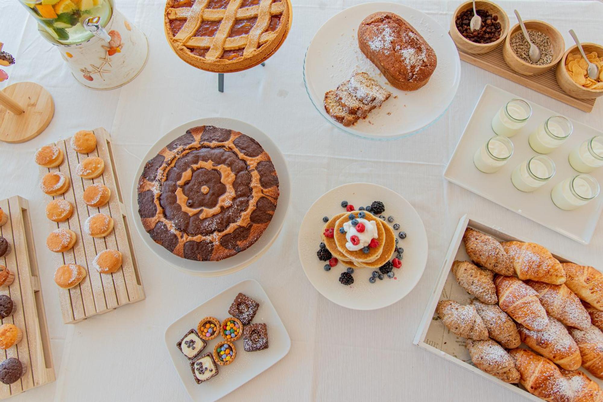 Ambasciatori Hotel - Beach Front -Breakfast Xxl & Brunch Until 12 30Pm Мисано Адриатико Екстериор снимка